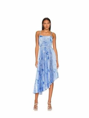 NWTMilly Blue Floral Pleated asymmetrical Dress
